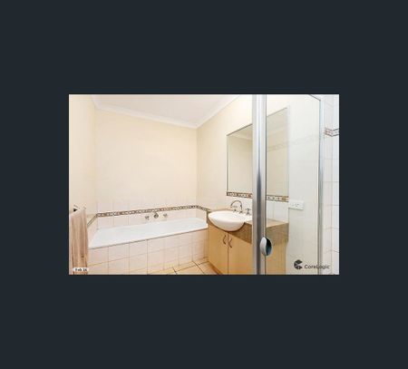 2 Longleaf Grove, Mitcham, Vic 3132 - Photo 5