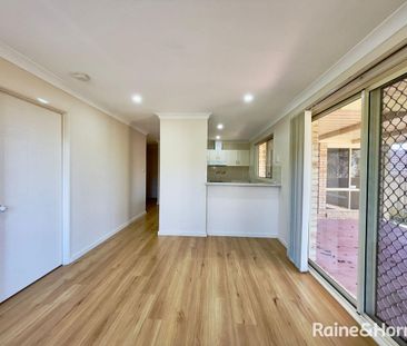 3 Smart Close, Minto, NSW 2566 - Photo 2