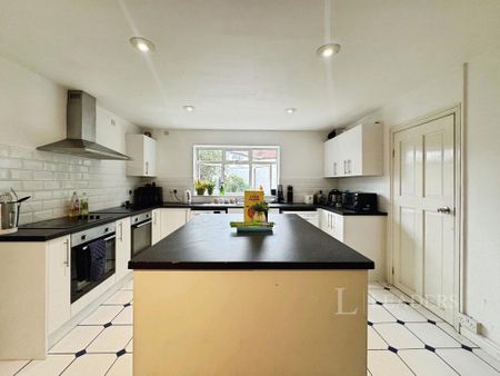 7 bedroom house share to rent - Photo 3