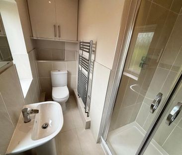 2 bedroom maisonette to rent - Photo 6