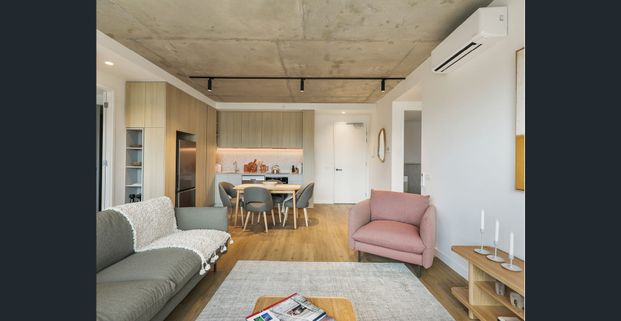 Your Dream 3 Bedroom 2 Bathroom Furnished Apartment $1,380pw - Photo 1