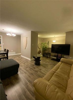 For Lease - 8305 Mclaughlin Road Unit# 9, Brampton, Ontario - Photo 1