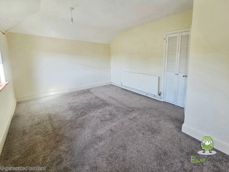 2 Bedroom - Photo 5