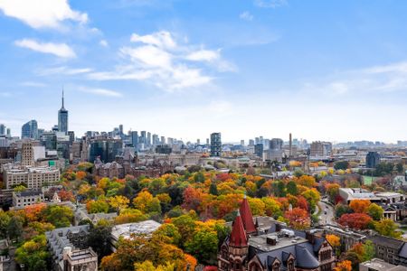 For Lease - 2 St Thomas Street Unit# 2207, Toronto, Ontario - Photo 2