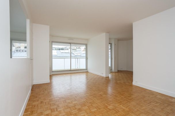 location Appartement T4 DE 83m² À PARIS - Photo 1