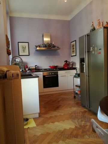 Большая четырёхкомнатная квартира - Photo 2