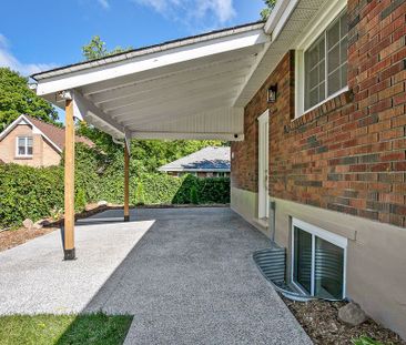 For Lease - 813 Aylmer Street Unit# Main Floor, Peterborough, Ontario - Photo 5