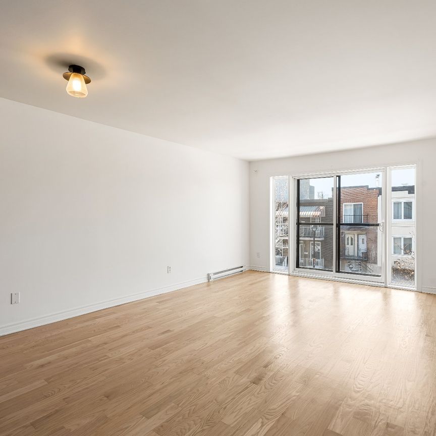 Condo for rent, Montréal (Le Sud-Ouest) - Photo 1