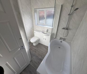 2 bedroom terraced house to rent - Photo 6