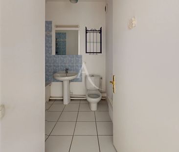 Location Appartement 2 pièces 39m² - Photo 4