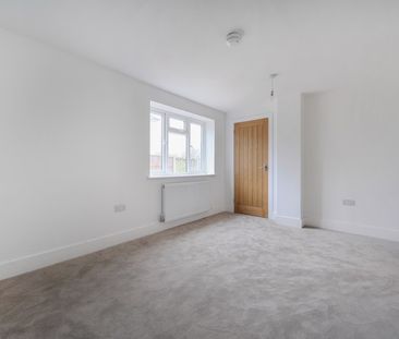 The Green, Ripley - 3 bedrooms Property for lettings - Seymours - Photo 6