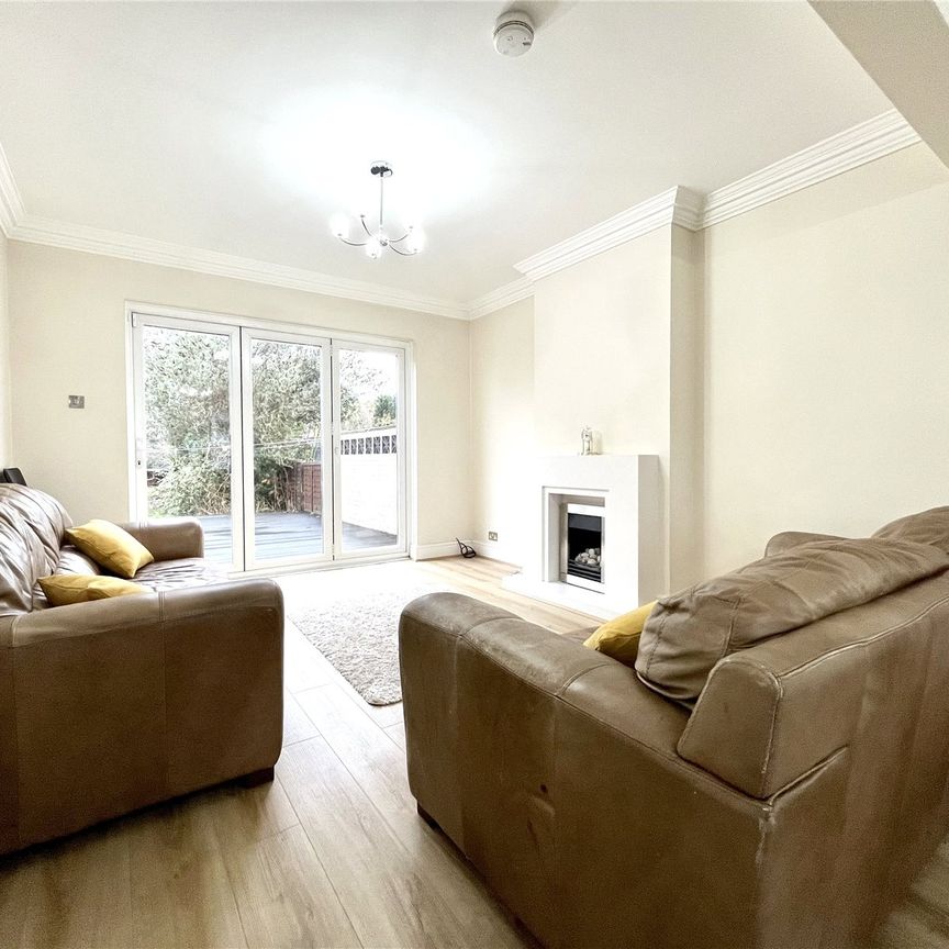 Brampton Road, Bexleyheath, DA7 4SL - Photo 1