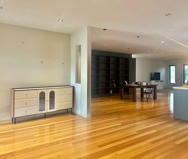 Fantastic Mulgrave double storey House for renting - Photo 4