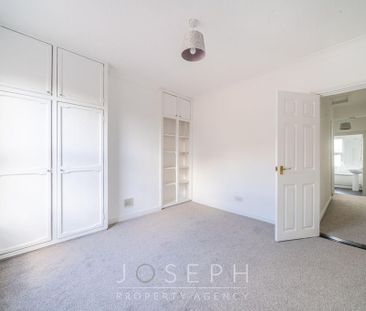 2 bedroom terraced house to rent - Photo 3