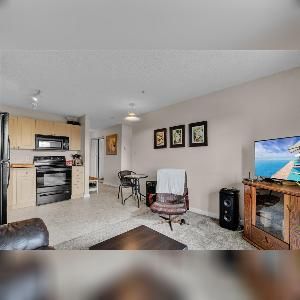 1 Bed plus Den Fully Furnished Fort Saskatchewan - Photo 4