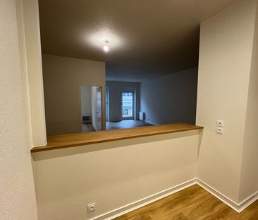 Location Appartement 3 pièces 83m² - Photo 2