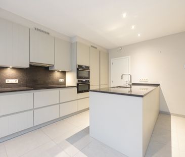 Gelijkvloers appartement met tuintje in centrum Sint-Antonius - Foto 5