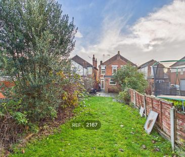 3 bedroom property to rent - Photo 2