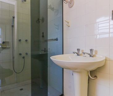 Casa com 5 quartos e 250m² para alugar em Petrópolis, Porto Alegre. - Photo 5