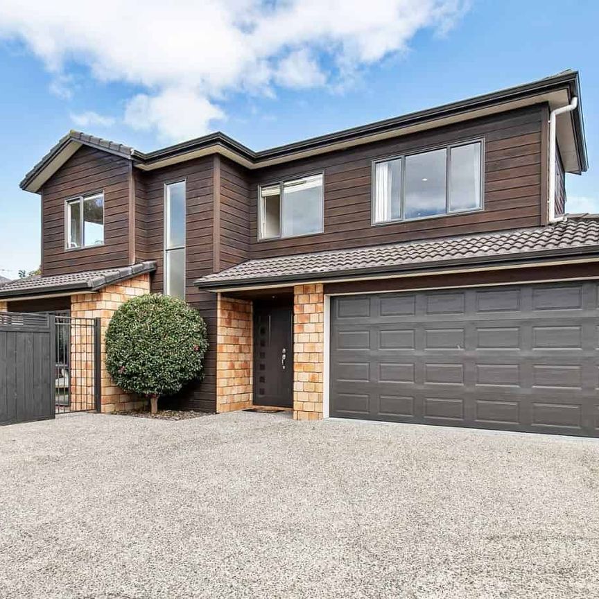 Substantial Home with the X factor! - Photo 1