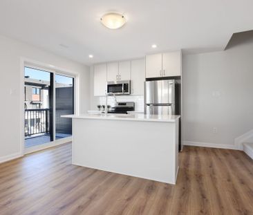 For Lease - 937 Creekway Private, Kanata, Ontario - Photo 2