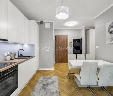 Przestronny apartament w eleganckim stylu! - Zdjęcie 2