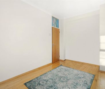 3 bedroom apartment to rent - Photo 5