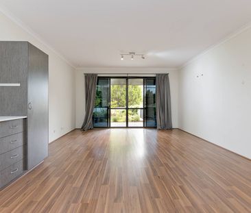 Charming Parkside Living in a Quiet, Convenient Location - Photo 1