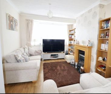 3 Bed Semi-Detached House, Headley Road, LE3 - Photo 1