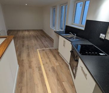 Location Appartement 3 pièces 70m² - Photo 1