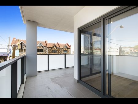 104/35-43 High Street, Glen Iris VIC 3146 - Apartment For Rent | Domain - Photo 3