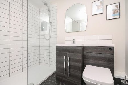 2 bedroom flat to rent - Photo 5