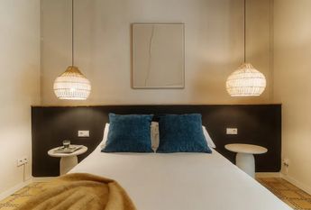 Carrer de Gombau, Barcelona, Catalonia 08003