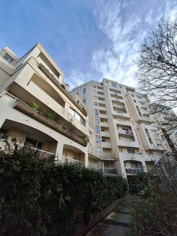 Appartement T2 à louer Saint Jacques De La Lande - 42 m² - Photo 2