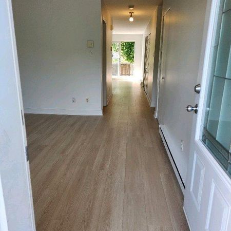 5 1/2 à louer Longueuil - Photo 4