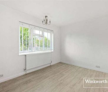 Kingsgate Avenue, Finchley, London, N3 - Photo 1