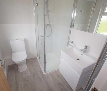 House share to rent - Photo 3