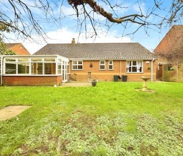 3 bedroom bungalow to rent Shire Avenue, Spalding, PE11 - Photo 6