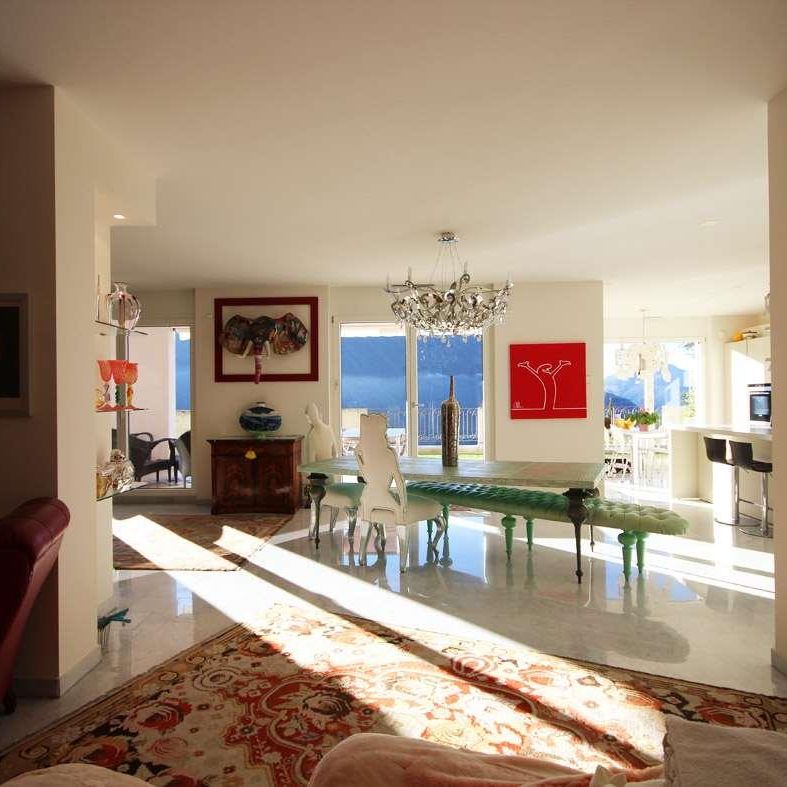 Spazioso appartamento vista lago con giardino in condominio con piscin - Foto 1