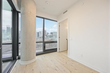 For Lease - 33 Parliament Street Unit# 1204, Toronto, Ontario - Photo 2