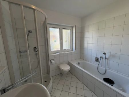 Attraktive 3-Zimmer-Wohnung mit Balkon und herrlichem Blick - Foto 2