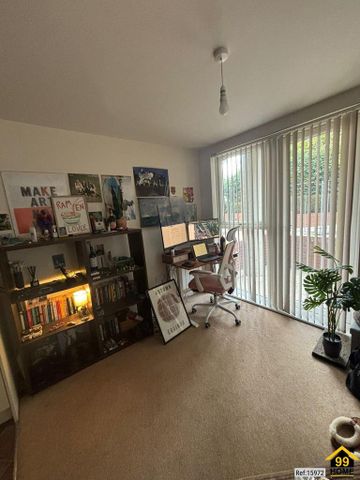 1 bedroom flat to rent - Photo 3