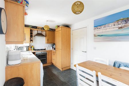 3 bedroom house to rent Henry Crescent, Walton Cardiff, Tewkesbury, GL20 - Photo 5