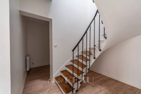 Location appartement, Saint-Germain-en-Laye, 7 pièces, 142.7 m², ref 86369097 - Photo 2