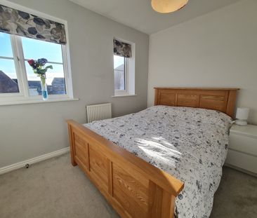 Two bedroom semi detached - Photo 6