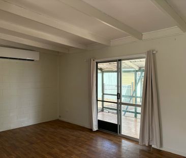 Cosy affordable 2 bedroom home in Wondai - Photo 3