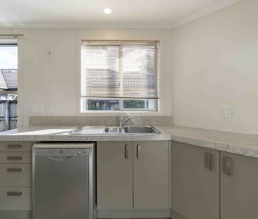 Modern 2-Bedroom Brick Townhouse in Frankton - Photo 5