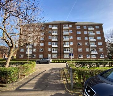 Room in a Shared Flat, Oliver House, SW8 - Photo 5