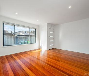 2/56 King William Street, Reservoir VIC 3073 - Apartment For Rent |... - Photo 5