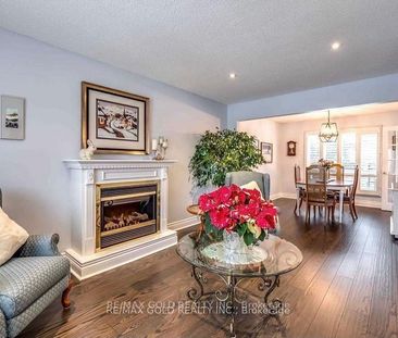 For Lease - 40 Barr Crescent Unit# Upper, Brampton, Ontario - Photo 2
